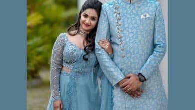 engagement couple dress